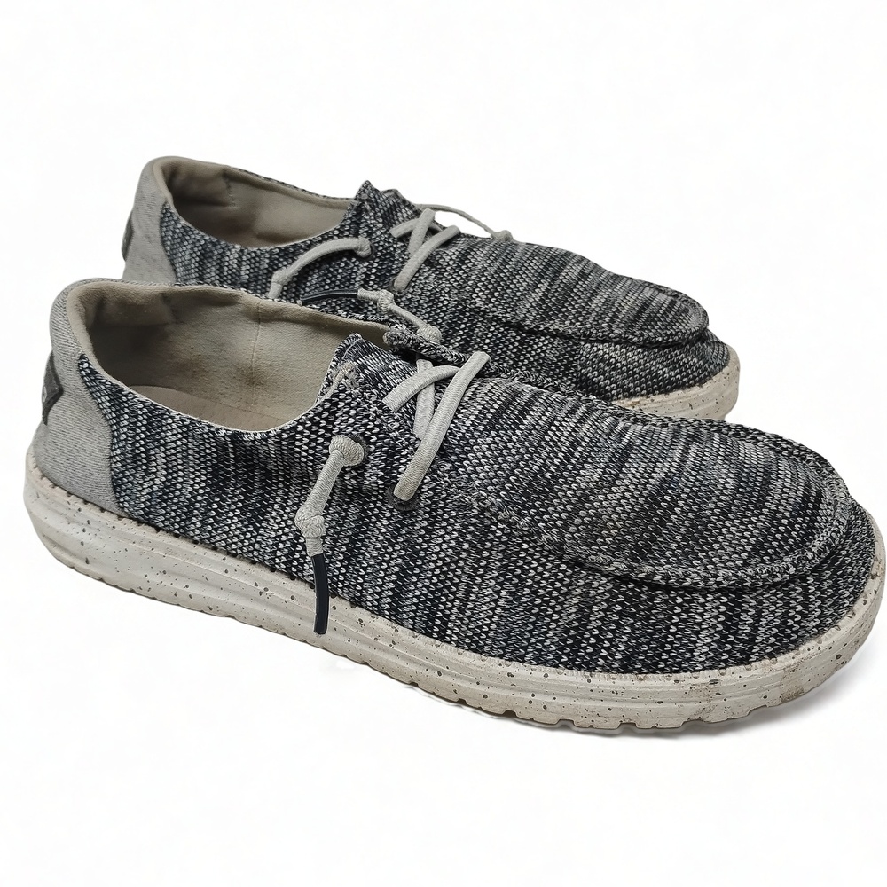 Athleisure Minimalist Hey Dude Wendy Sox Shoes Size 8 Woven Textile Slip Ons